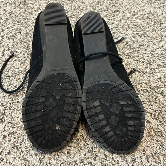 Black wedge suede booties - Picture 3 of 7